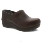 zuecos Dansko 4FJX3 XP 2.0 mujer tirador impermeable marrón